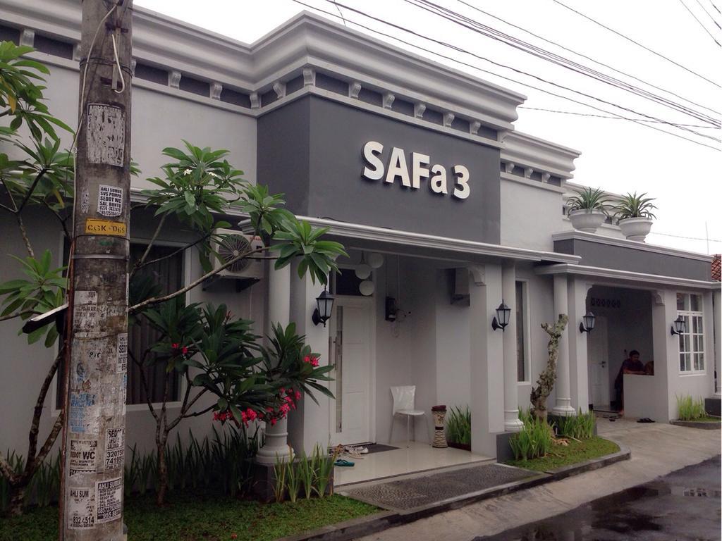 Safa Homestay Джок'якарта Екстер'єр фото